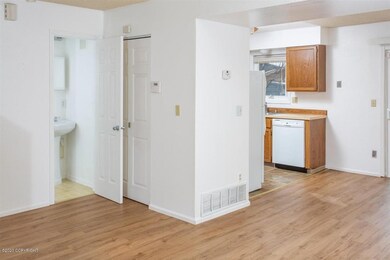 17-Living Room_DMD_2718