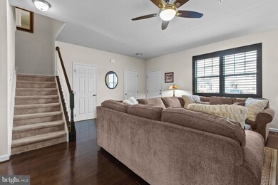 523 English Oak Ln, Prince Frederick, MD 20678 - photo 3