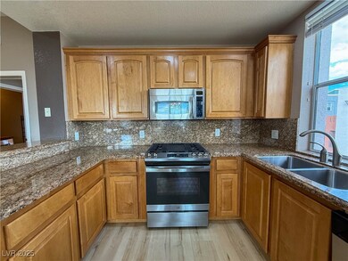 63 E Agate Ave unit 509, Las Vegas, NV 89123 - photo 6