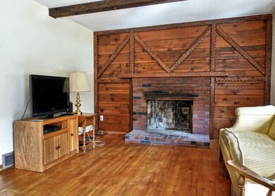 83 Carriage Rd, Hanson, MA 02341 - photo 3