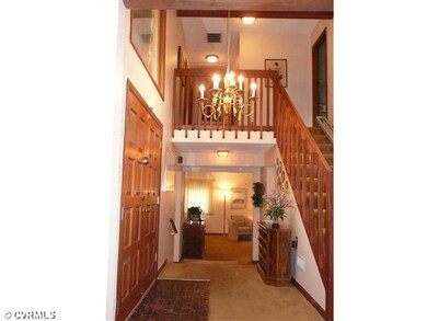Foyer - What a gracious entrance foyer!  Who would