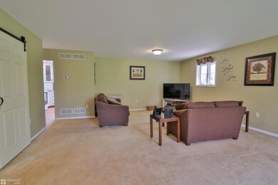 147 Lenape Trail, Mount Bethel, PA 18343 - photo 6