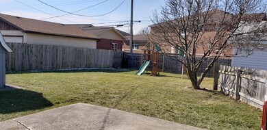 552 Pierce Ave, Dyer, IN 46311 - photo 3