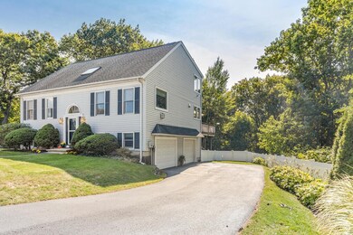 42 Beacon St, Stoneham, MA 02180 - photo 3