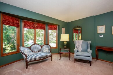 007-Living_Room-3317162-medium