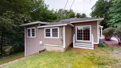 21 Glendale St, Worcester, MA 01602 - photo 3