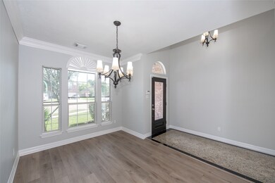 9927 Pierre Ct, Houston, TX 77089 - photo 3