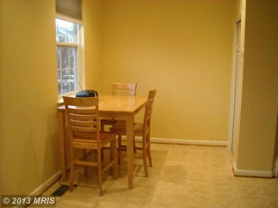 2573 Chase Wellesley Dr, Herndon, VA 20171 - photo 2