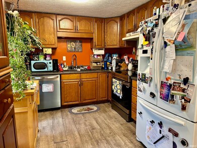 132 Woodlawn Village, Mitchell, IN 47446 - photo 6