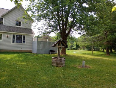 4715 10th St, Wayland, MI 49348 - photo 5