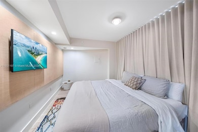 Octagon Towers unit 14F, Miami Beach, FL 33139 - photo 7