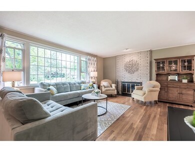 9 Glenmeadow Rd, Andover, MA 01810 - photo 2