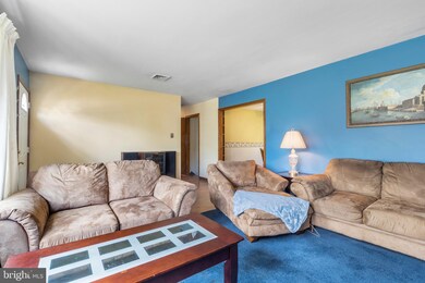 76 Winchester Dr, Quakertown, PA 18951 - photo 7