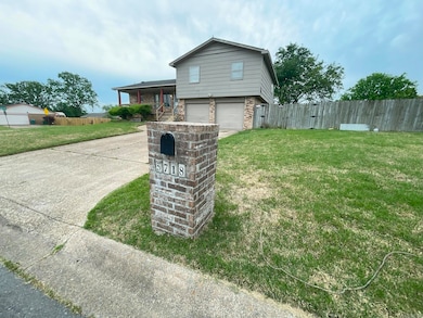 5718 Forest View Rd, Little Rock, AR 72204 - photo 3