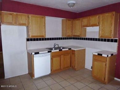 023-342427- KITCHEN -