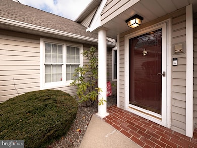 3217 Garfield Ave unit E, Reading, PA 19605 - photo 3