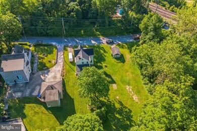 5138 S Rolling Rd, Halethorpe, MD 21227 - photo 2