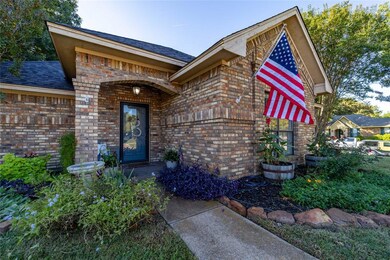 102 Camelot Ct, Weatherford, TX 76086 - photo 4