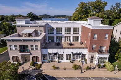 150 Center Ave-20