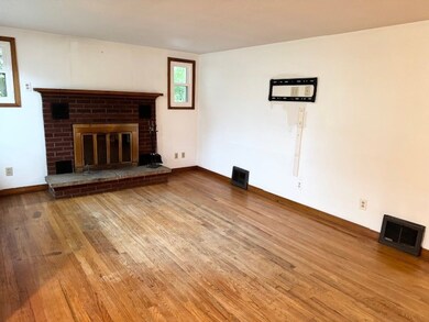 213 W Edwards St, Endicott, NY 13760 - photo 5