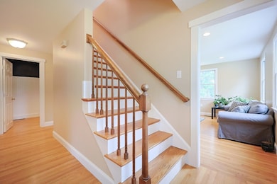 24 Enfield Dr, Andover, MA 01810 - photo 2