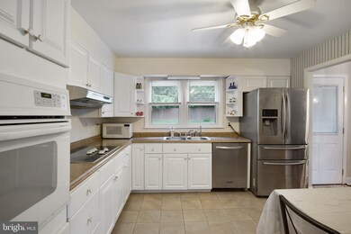 2129 Largo Rd, Wilmington, DE 19803 - photo 6