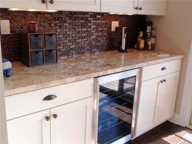 Kitchen/Wine Refrigerator: Concoct your favorite c
