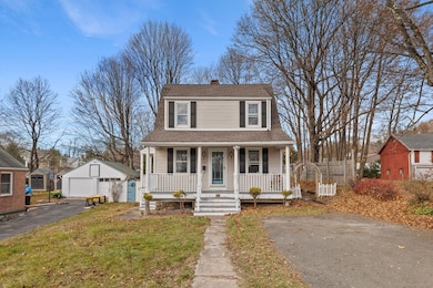 19 Henry St, Oakville, CT 06779 - photo 2