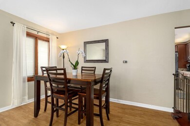 2402 Maple Ln, Rolling Meadows, IL 60008 - photo 7