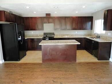 Property Photo. BRAND NEW KITCHEN