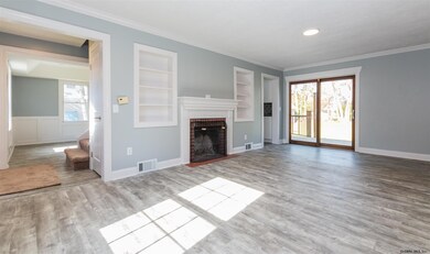 11 Jennifer Rd, Schenectady, NY 12302 - photo 4