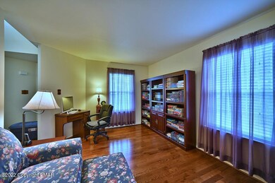 2316 Snapdragon Point, East Stroudsburg, PA 18301 - photo 4