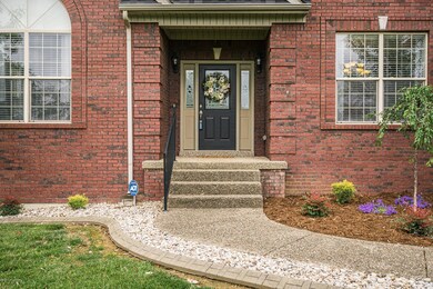 199 Knights Court-16