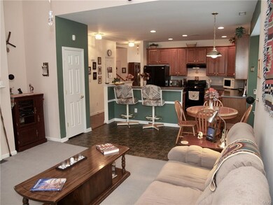 1940 Alexander Dr unit I32, Macungie, PA 18062 - photo 5