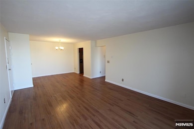 462 Liberty St unit 202, Little Ferry, NJ 07643 - photo 5