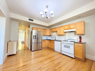 367 Cardinal Medeiros Ave unit 1, Cambridge, MA 02141 - photo 6