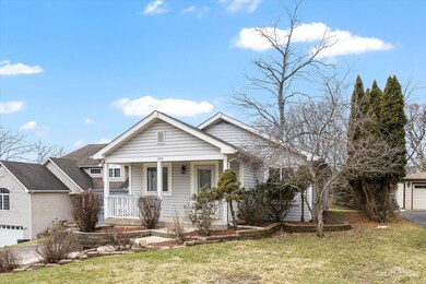 290 Deerpath Ln, Carpentersville, IL 60110 - photo 2