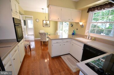 1715 Tedbury St, Crofton, MD 21114 - photo 5