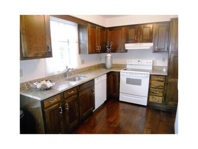 Kitchen. THE KITCHEN IS BEAUTIFUL!