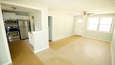 6737 Cotton Tail Ln, Jacksonville, FL 32210 - photo 5