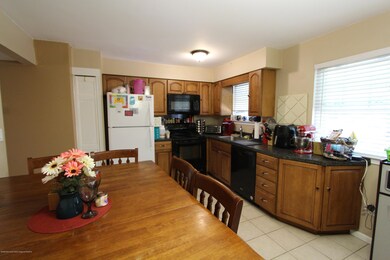 10 Adriana Ct unit 9E, Brick, NJ 08724 - photo 5
