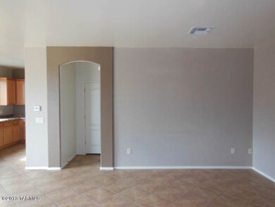 022-217932-LivingRm