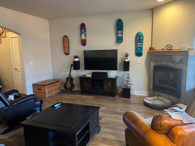 63768 Wellington St, Bend, OR 97701 - photo 5