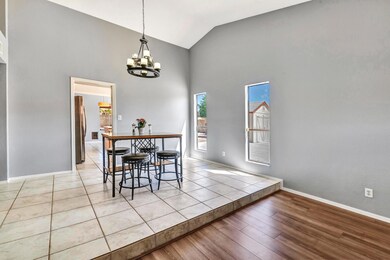 542 E Hac-007-039-DLB 1241-MLS_Size