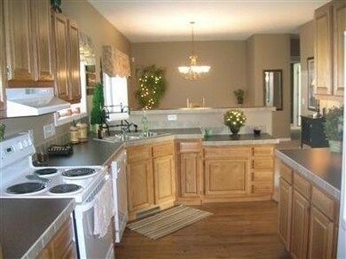 2426 W Rue du Lac Ct, La Porte, IN 46350 - photo 2