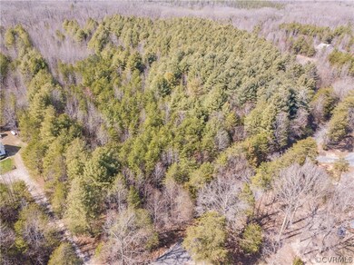 Wooded lots on Sugarfork Road.