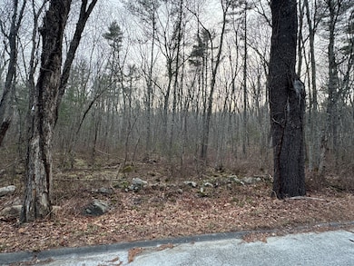 147 Kelly Rd, Dayville, CT 06241 - photo 2