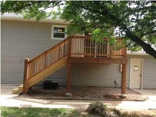 All New Vinyl Siding, guttering and a 50 YEAR Impa