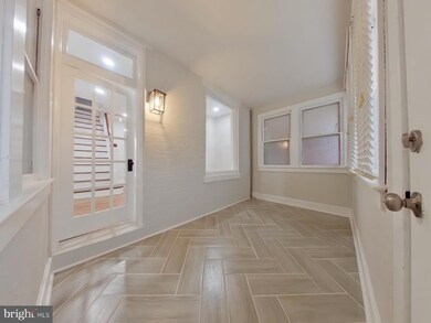 4442 Edgemont St, Philadelphia, PA 19137 - photo 2