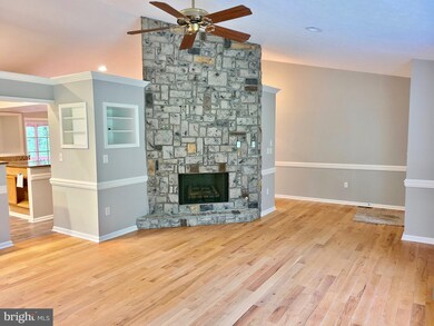 283 Shady Valley Ln, Harpers Ferry, WV 25425 - photo 4